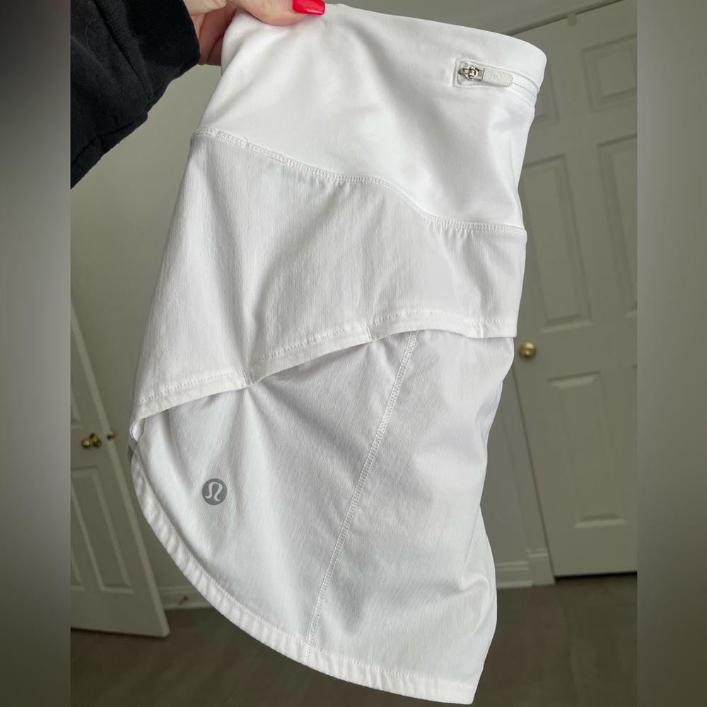 Lululemon 🍋 Speed Up High-Rise Lined Short 4"